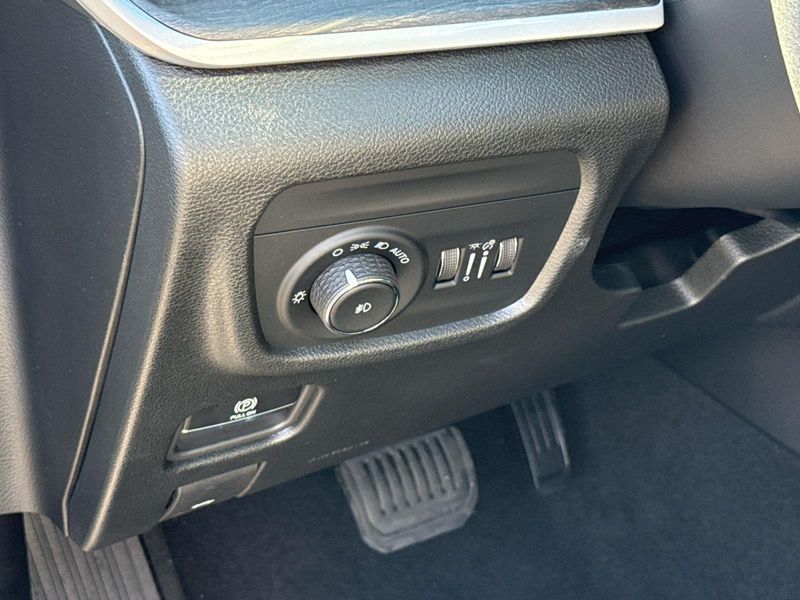 New 2026 Jeep Grand Cherokee Limited 4x4