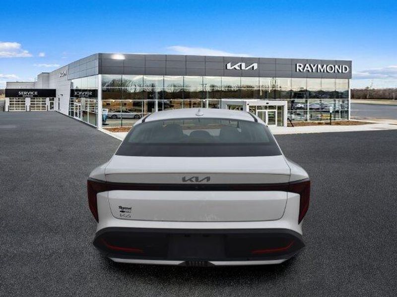 Used 2025 Kia K4 EXImage 5