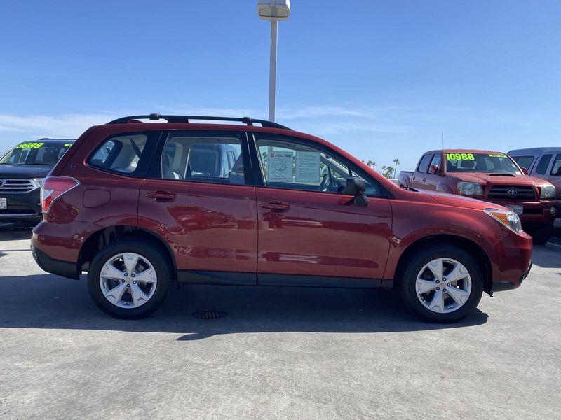 2016 Subaru Forester 2.5iImage 3