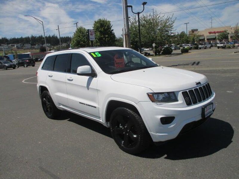 2015 Jeep Grand Cherokee AltitudeImage 5