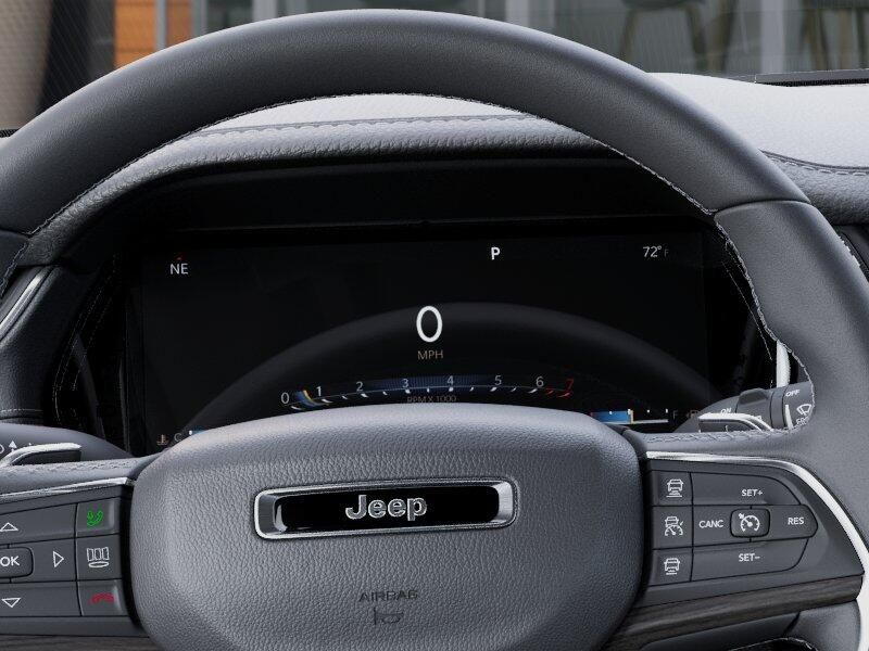 New 2026 Jeep Grand Cherokee Limited 4x4Image 37