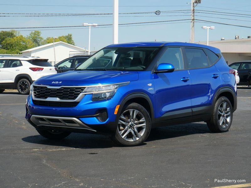 Used 2023 Kia Seltos LX