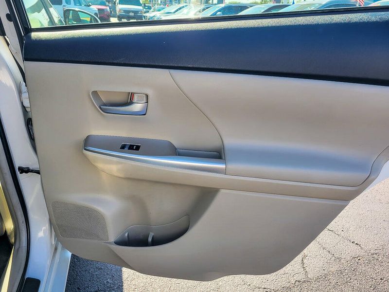 2012 Toyota Prius V Two photo 22