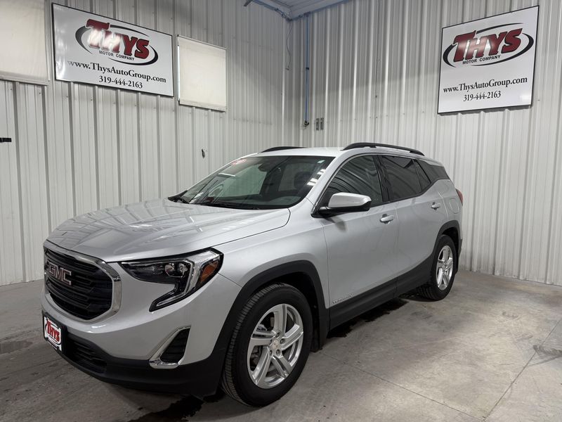 Used 2020 GMC Terrain SLEImage 16