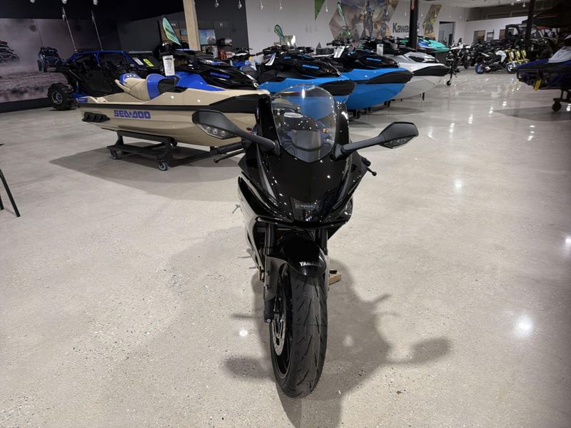 New 2026 Yamaha YZF-R7 Image 12