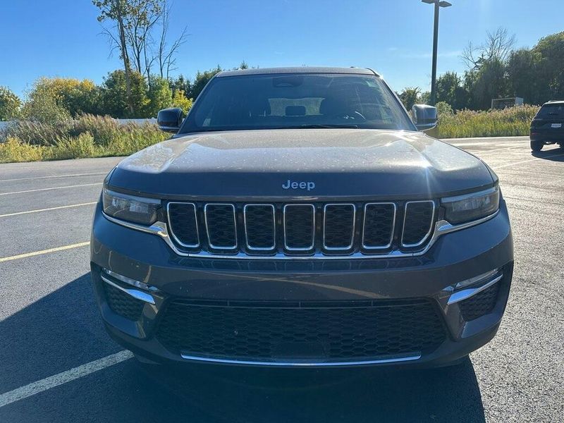 2024 Jeep Cherokee Limited 4xe photo 4