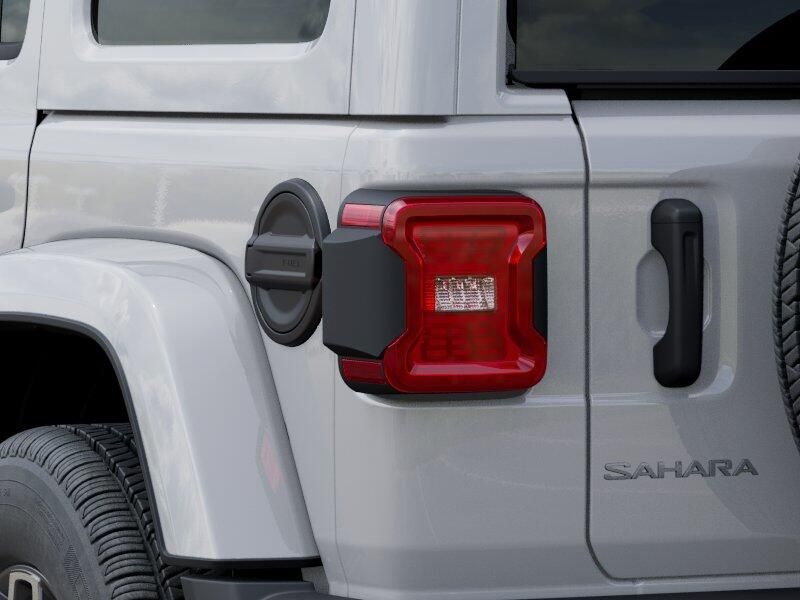 New 2026 Jeep Wrangler 4-door SaharaImage 5