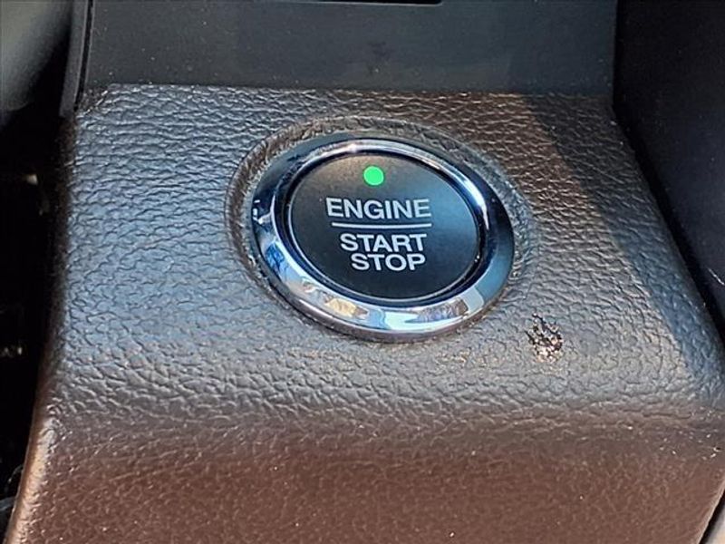 2021 Ford F-250SD King RanchImage 9
