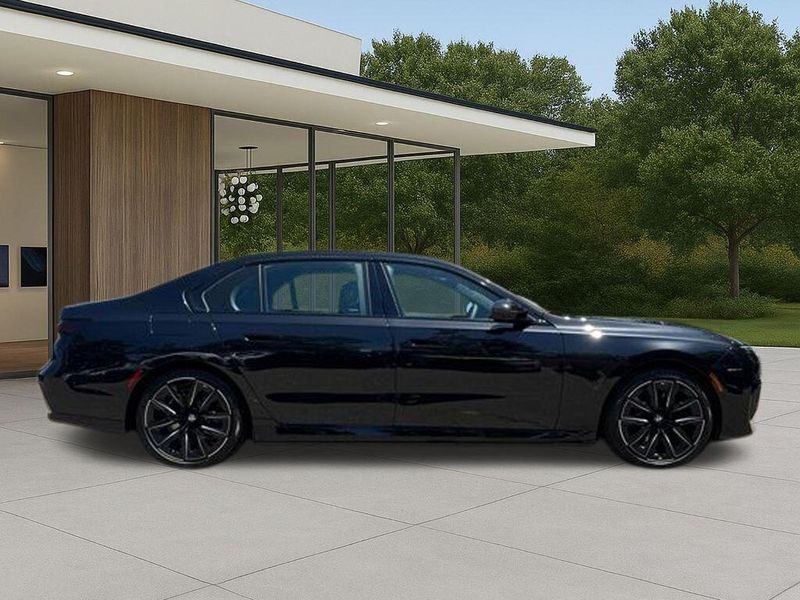 New 2026 BMW 7 Series 750e xDriveImage 7