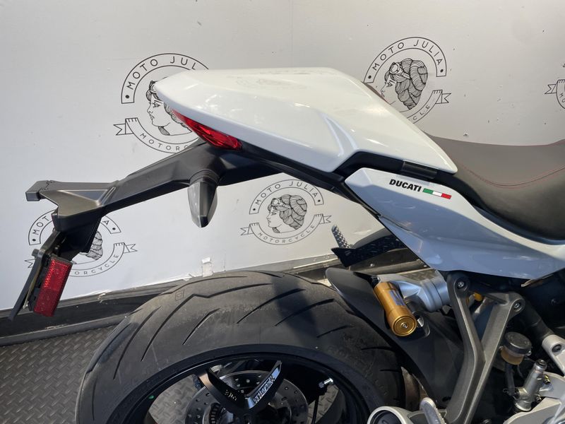 2024 Ducati SUPERSPORT S