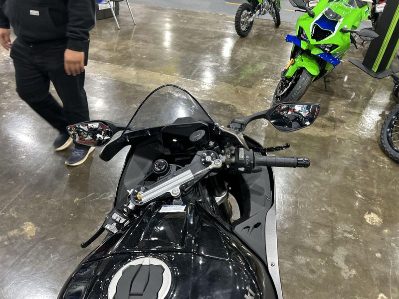 New 2026 Kawasaki NINJA ZX-10R Image 25
