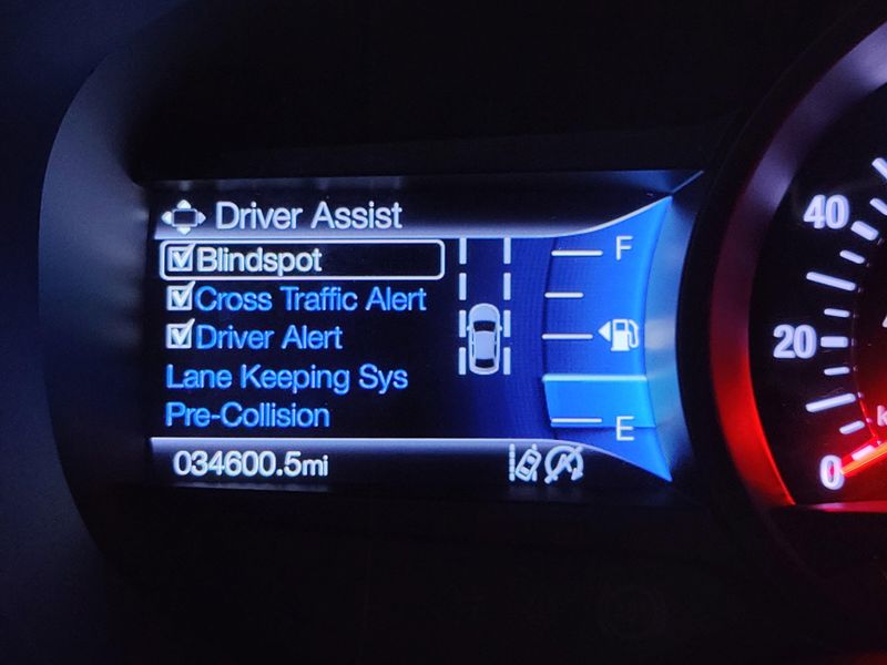 2019 Ford Edge ST AWDImage 5