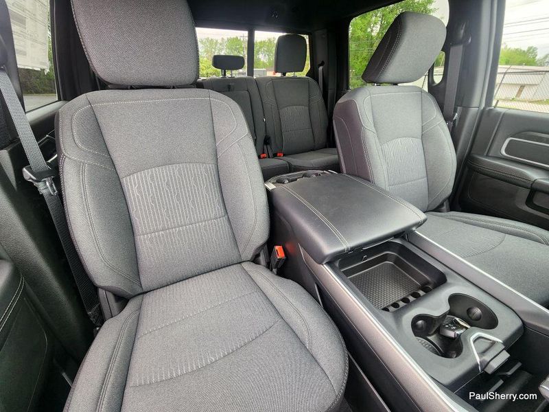 2024 RAM 2500 Big Horn Crew Cab 4x4 6