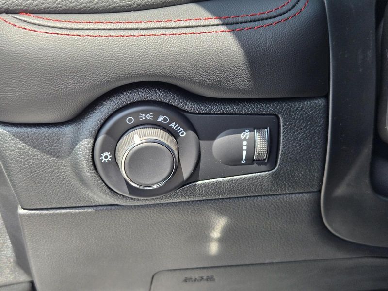 New 2026 Dodge Durango Gt Plus Awd Hemi V8