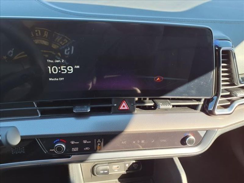 2025 Kia Sportage SXImage 14