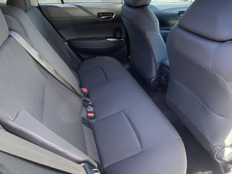 New 2025 Toyota Corolla Cross LEImage 12