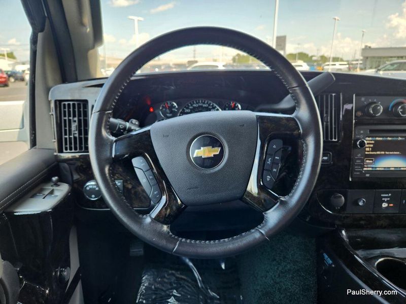 Used 2020 Chevrolet Express Cargo Image 26