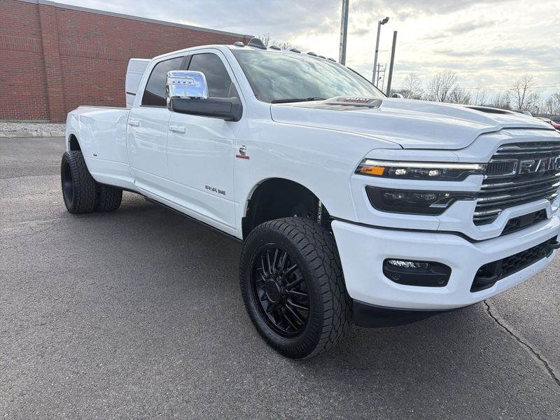 New 2026 RAM 3500 Laramie Crew Cab 4x4 8