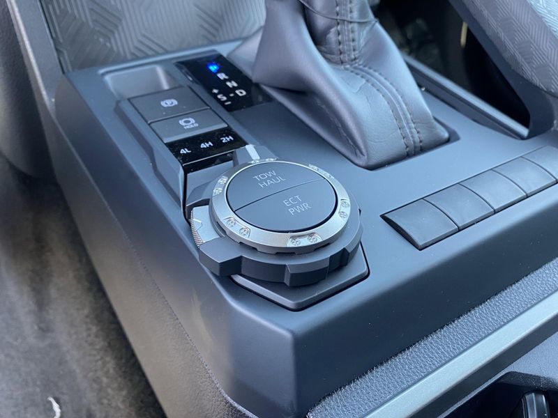 New 2025 Toyota Tacoma SR5Image 18