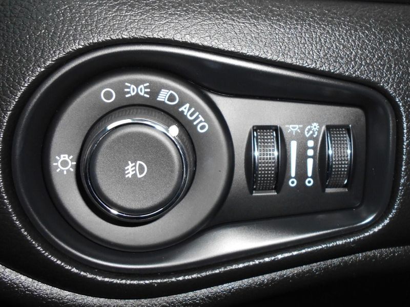 2020 Jeep Renegade LatitudeImage 15