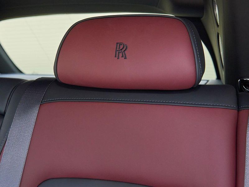 New 2027 Rolls-Royce Cullinan Image 23
