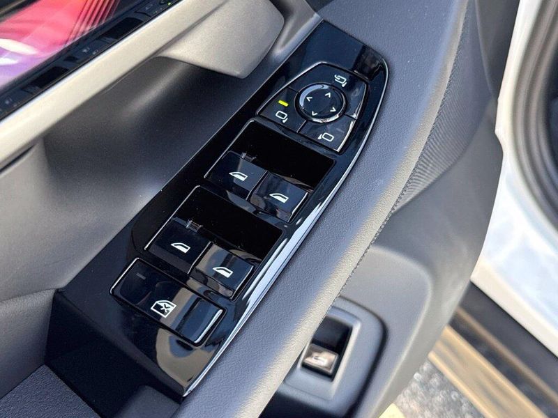 New 2027 BMW 5 Series 530iImage 14