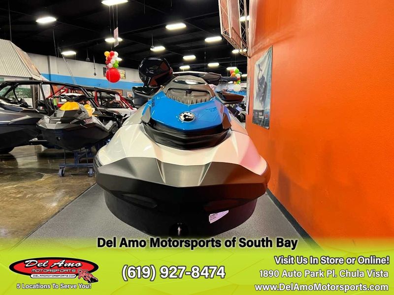 2023 Sea-Doo 33PA  in a WHITE / GULF STREAM BLUE exterior color. Del Amo Motorsports of South Bay (619) 547-1937 delamomotorsports.com 