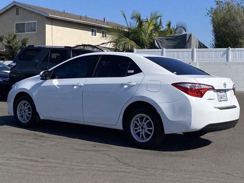 2016 Toyota Corolla LImage 6