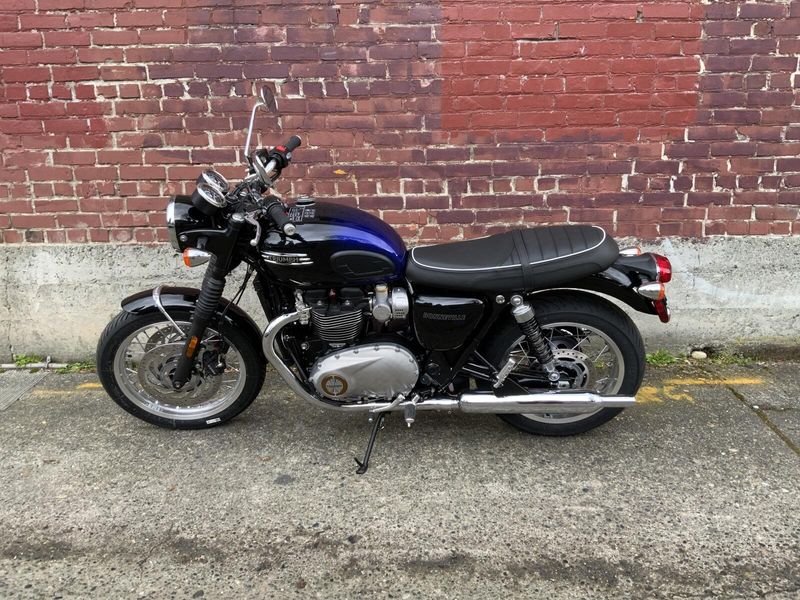 2024 Triumph Bonneville T120