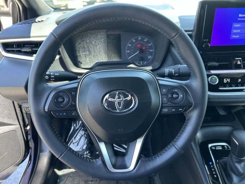 Used 2024 Toyota Corolla SEImage 25