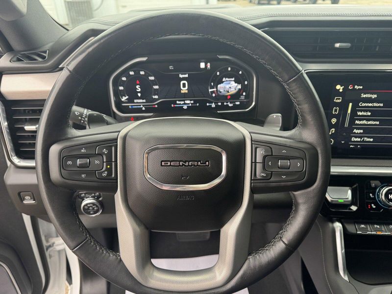 2023 GMC Sierra 1500 DenaliImage 15