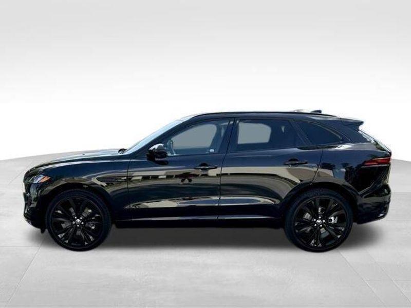 2026 Jaguar F-PACE R-Dynamic S