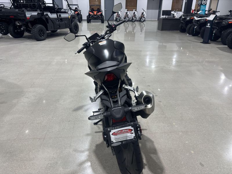 New 2026 Honda CB1000 HORNET SP Image 17