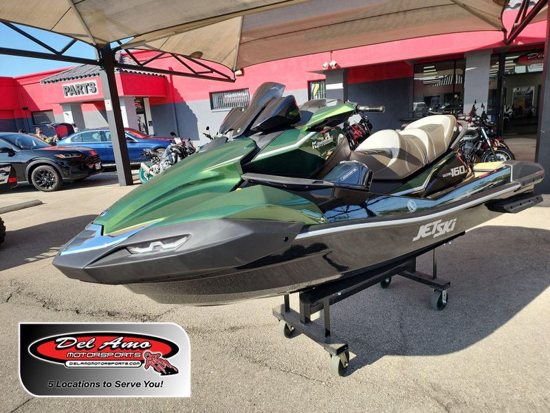 New 2025 Kawasaki JET SKI ULTRA 160LX Image 1