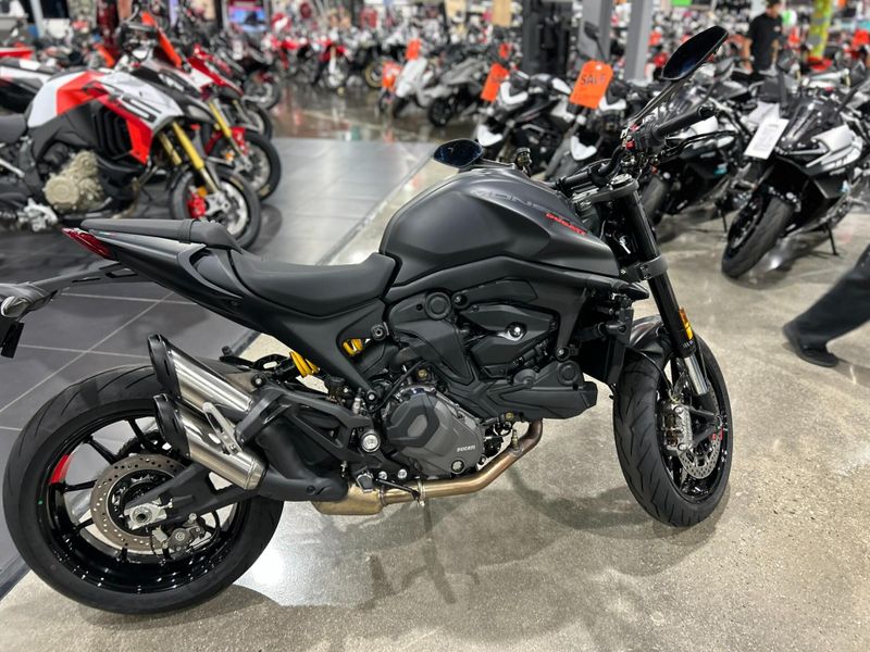 New 2026 Ducati MONSTER 937+ Image 7