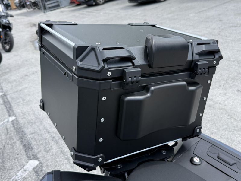 2024 KTM 1290 Super Duke GT