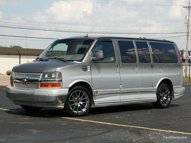 2011 Chevrolet Express 1500 Image 8