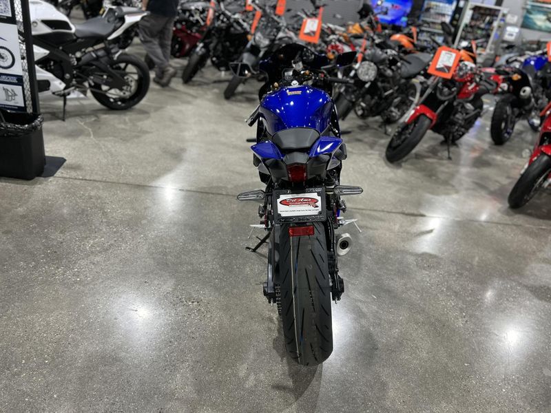 2025 Yamaha YZF-R7 Image 16