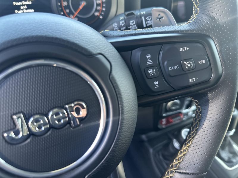 New 2025 Jeep Wrangler 4-door Rubicon 392Image 24