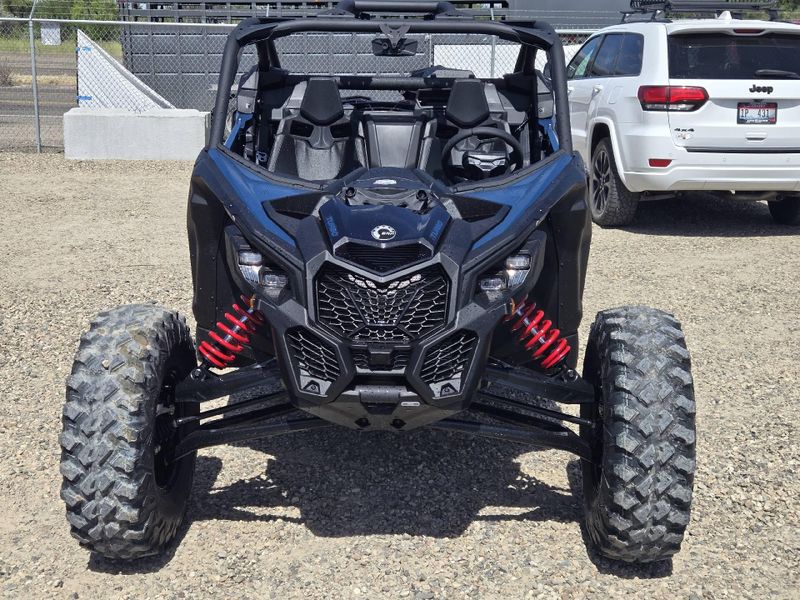 New 2026 Can-Am MAVERICK RS 72 T 