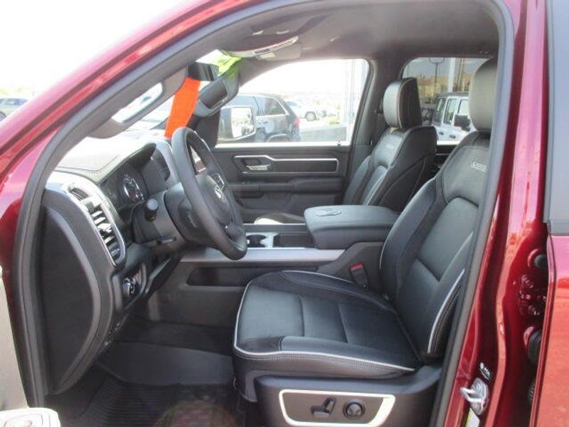 2025 RAM 1500 Laramie Crew Cab 4x4 5