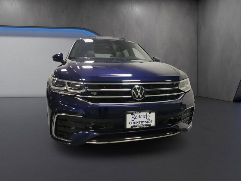 Used 2024 Volkswagen Tiguan AWD SEL R-Line w/Sunroof/NavImage 2