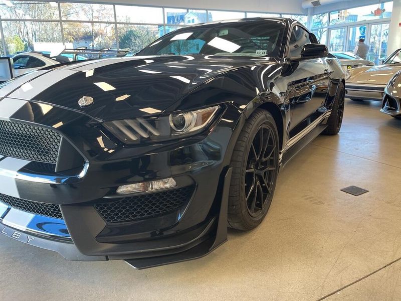 2019 Ford Mustang Shelby GT350Image 4