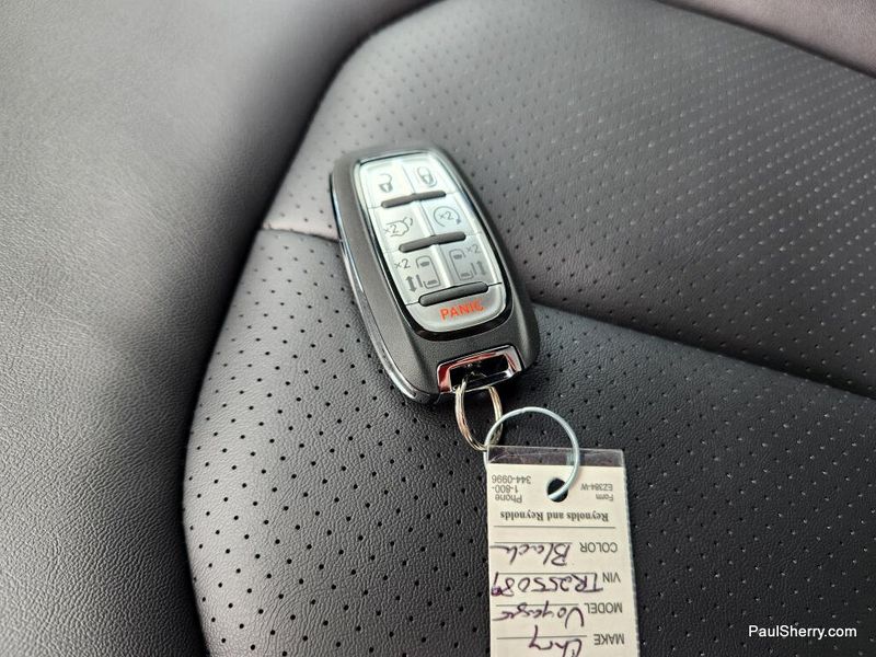 New 2026 Chrysler Voyager Lx