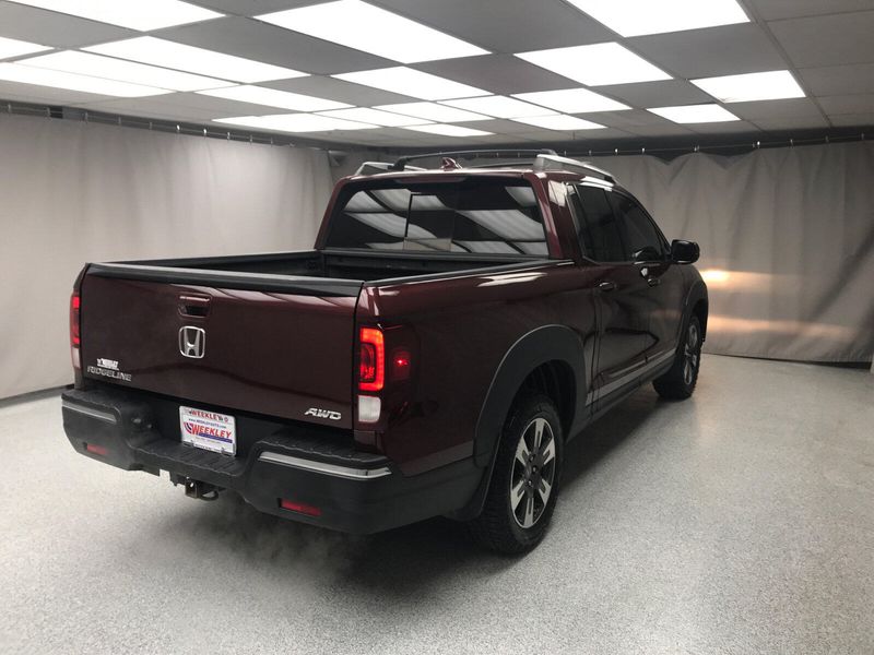 2019 Honda Ridgeline RTLImage 15