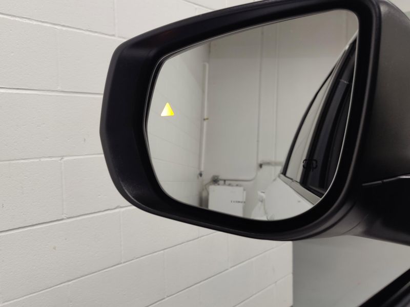 Used 2024 Jeep Grand Cherokee Laredo Luxury Tech V6 4X4Image 18