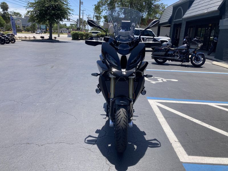 2025 BMW S 1000 XR 