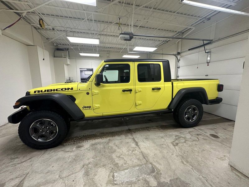 2023 Jeep Gladiator RubiconImage 2