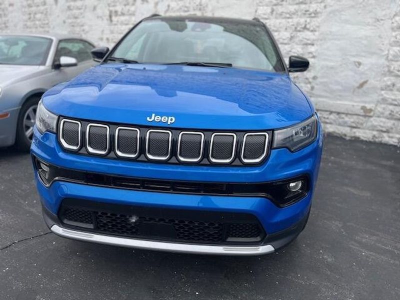 2022 Jeep Compass Image 17