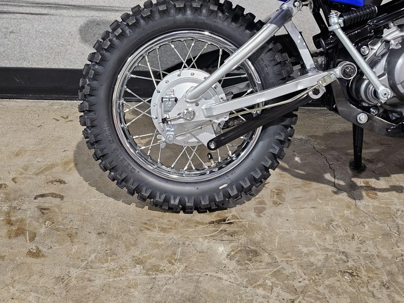 2025 Yamaha TT-R110E Image 3